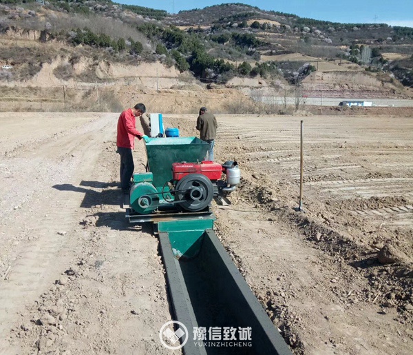 U ditch concrete lining