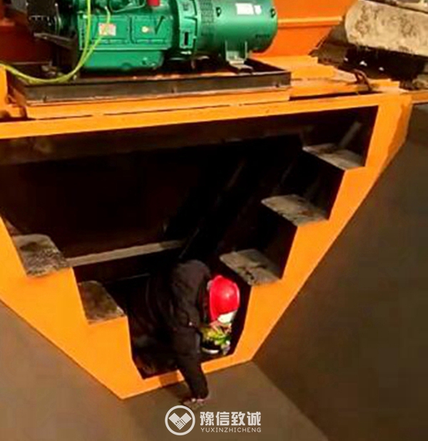 Road side ditch forming Machine
