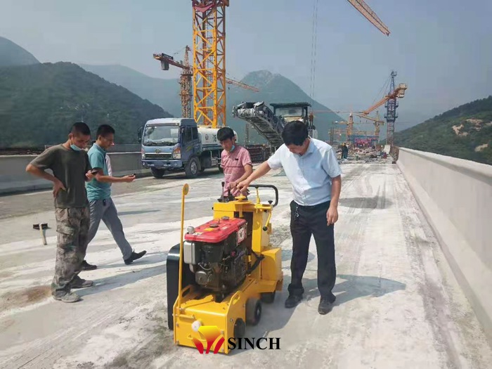 Floor milling machine working site