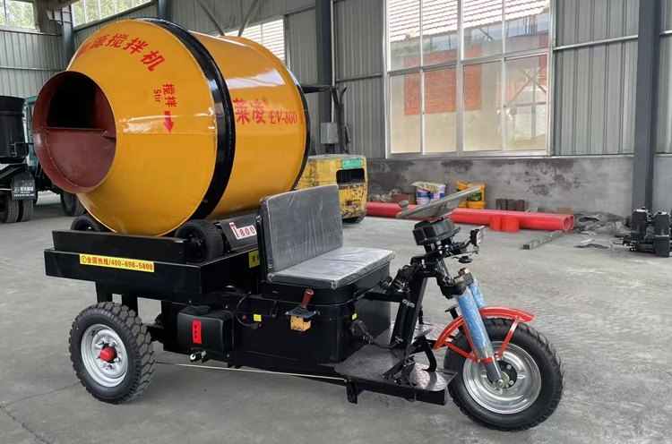 Tricyle concrete mixer